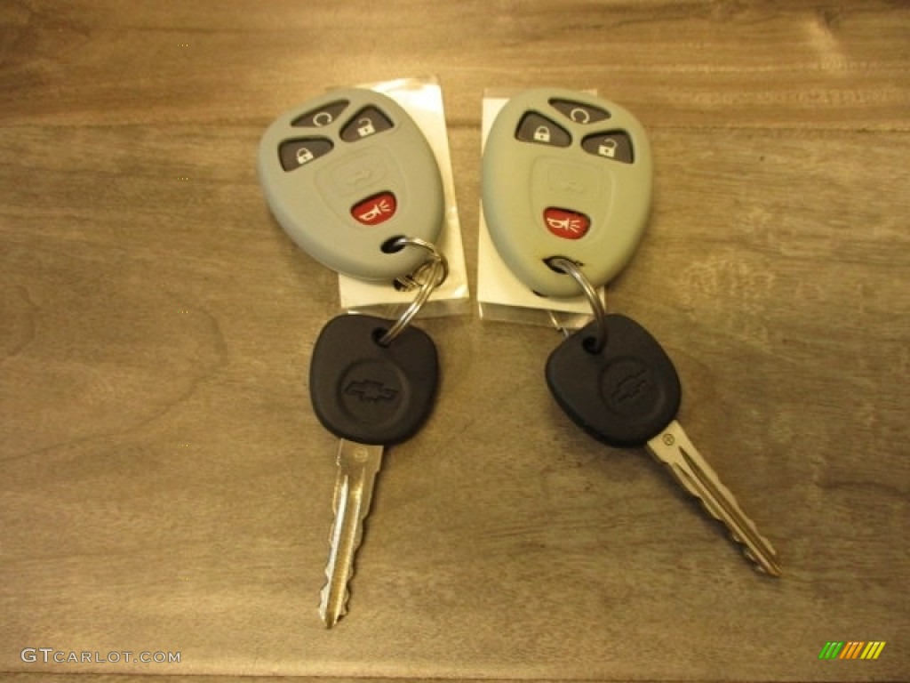 2009 HHR SS - Silver Ice Metallic / Ebony/Dark Gray photo #26