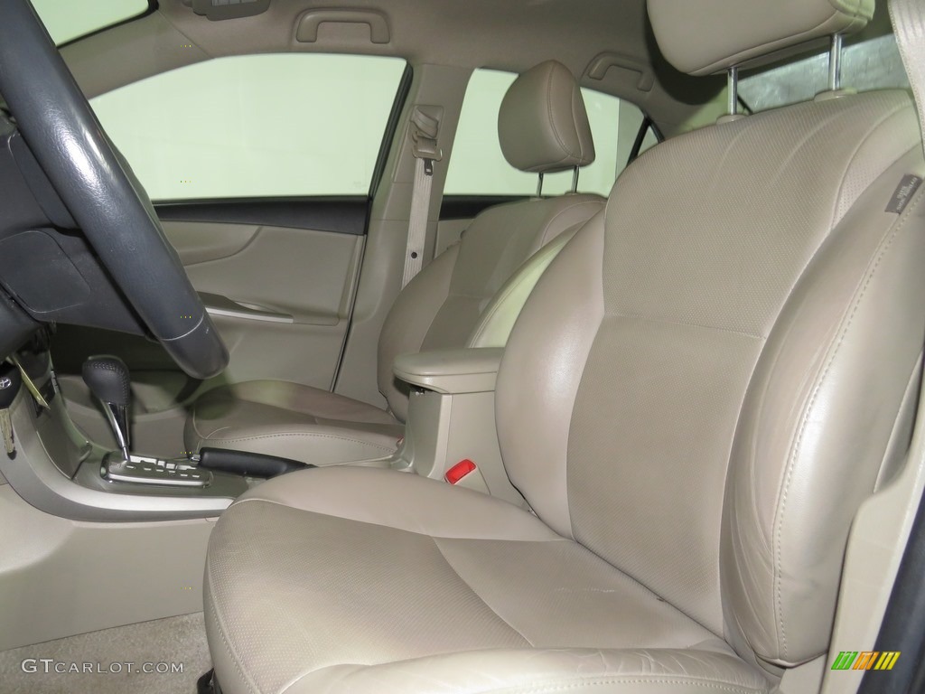 2013 Corolla LE Special Edition - Black Currant Metallic / Bisque photo #10