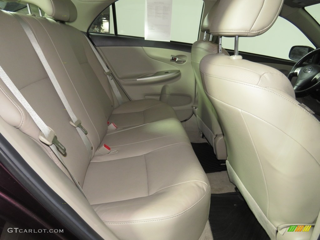 2013 Corolla LE Special Edition - Black Currant Metallic / Bisque photo #14