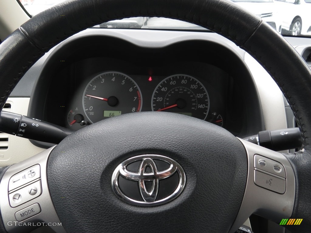 2013 Corolla LE Special Edition - Black Currant Metallic / Bisque photo #18