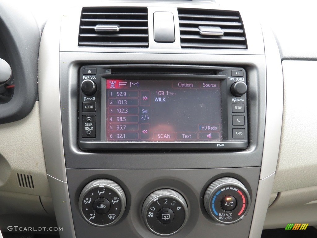 2013 Corolla LE Special Edition - Black Currant Metallic / Bisque photo #20