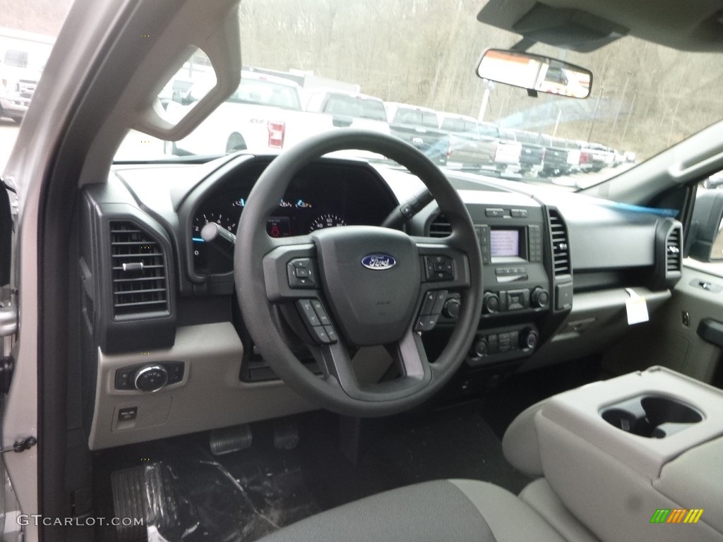 2019 F150 XL Regular Cab 4x4 - Ingot Silver / Earth Gray photo #11