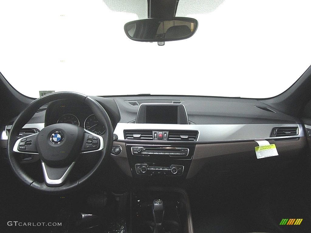 2016 X1 xDrive28i - Dark Olive Metallic / Mocha photo #20