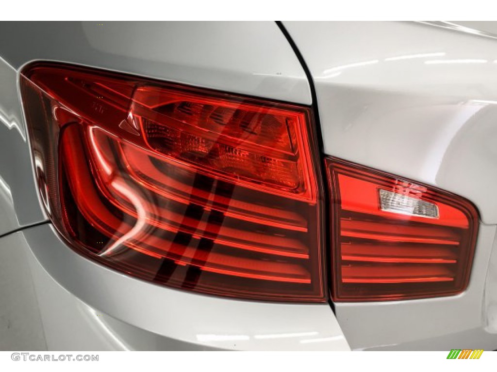 2016 5 Series 528i Sedan - Glacier Silver Metallic / Venetian Beige/Black photo #25