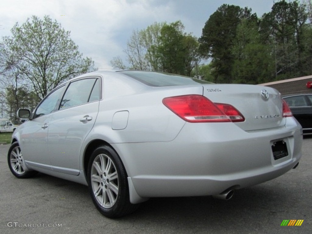 2005 Avalon Limited - Titanium Metallic / Light Gray photo #8