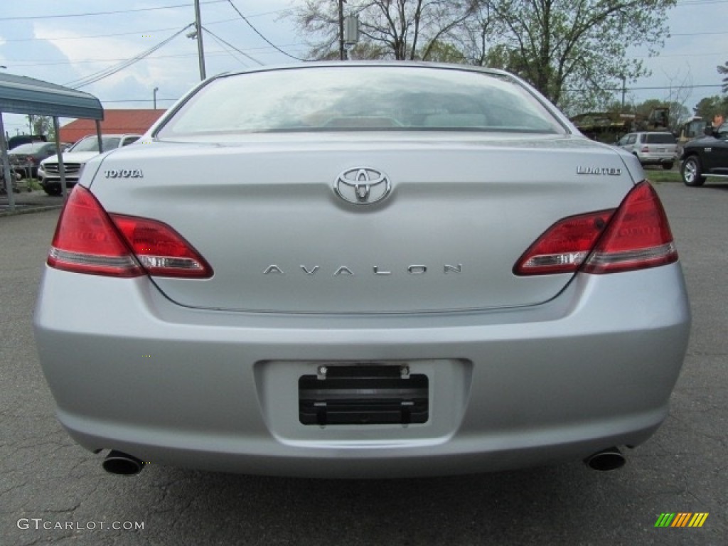2005 Avalon Limited - Titanium Metallic / Light Gray photo #9