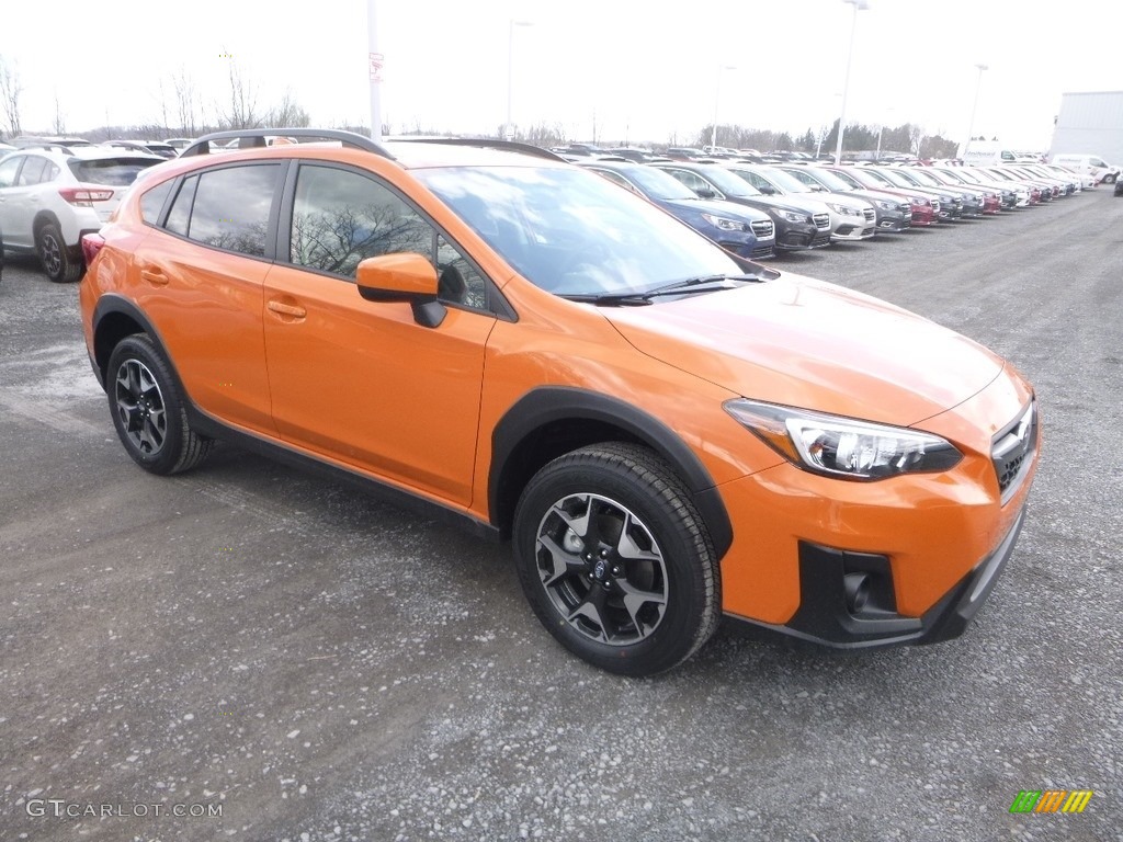 2019 Crosstrek 2.0i Premium - Sunshine Orange / Black photo #1