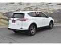 Super White - RAV4 LE Photo No. 3