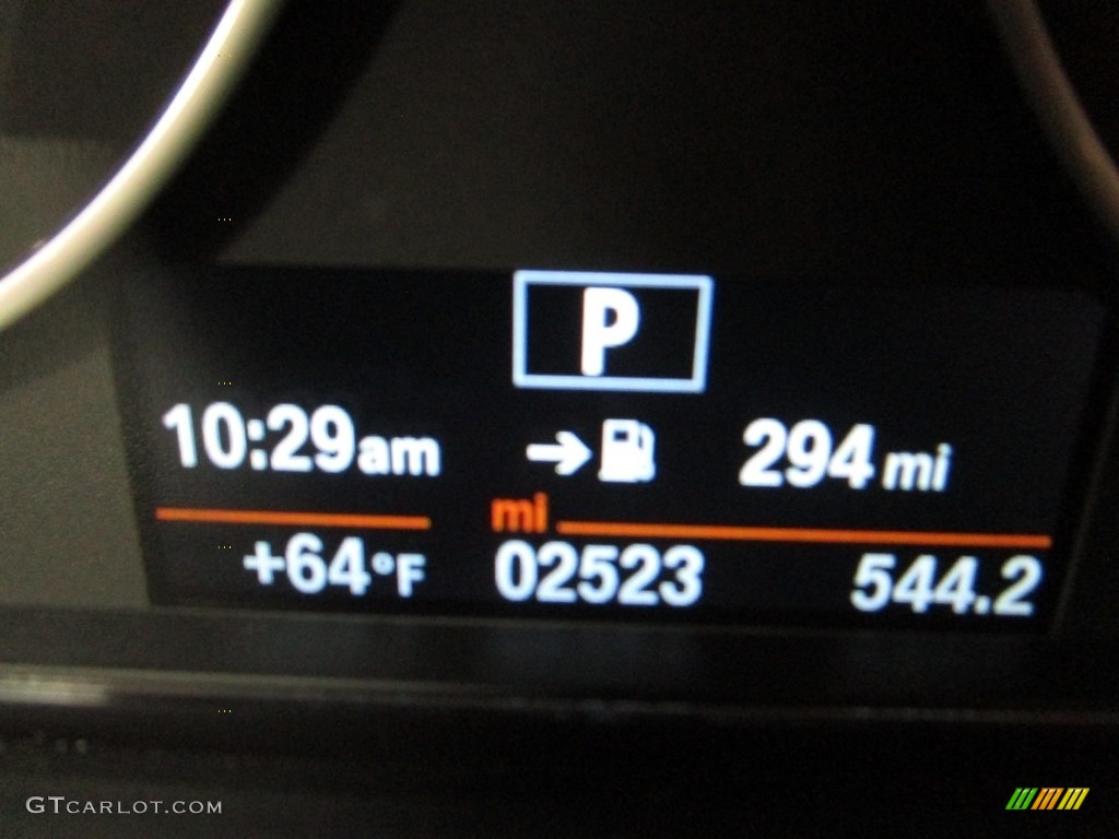 2018 3 Series 320i xDrive Sedan - Glacier Silver Metallic / Black photo #21