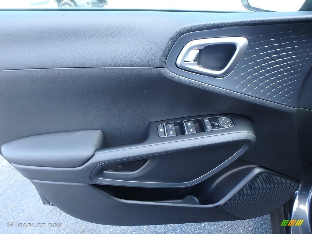 2020 Kia Soul S Gray Two-Tone Door Panel Photo #132792575