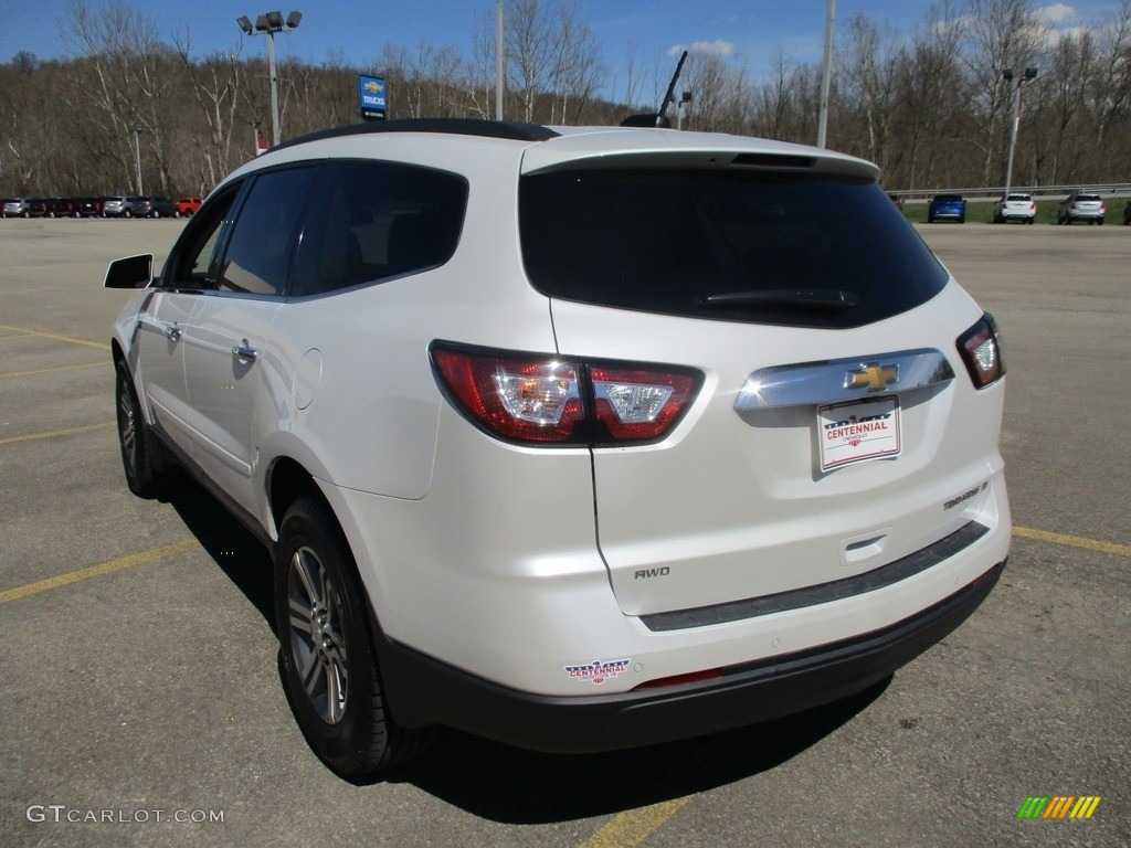 2016 Traverse LT AWD - Summit White / Ebony photo #3