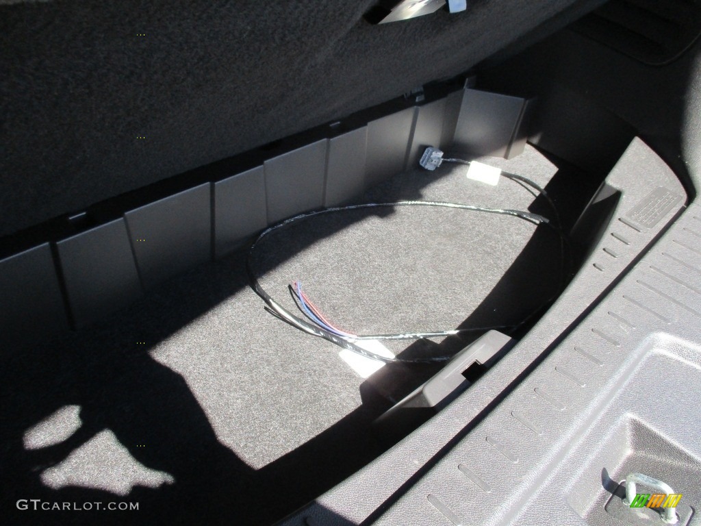 2016 Traverse LT AWD - Summit White / Ebony photo #15