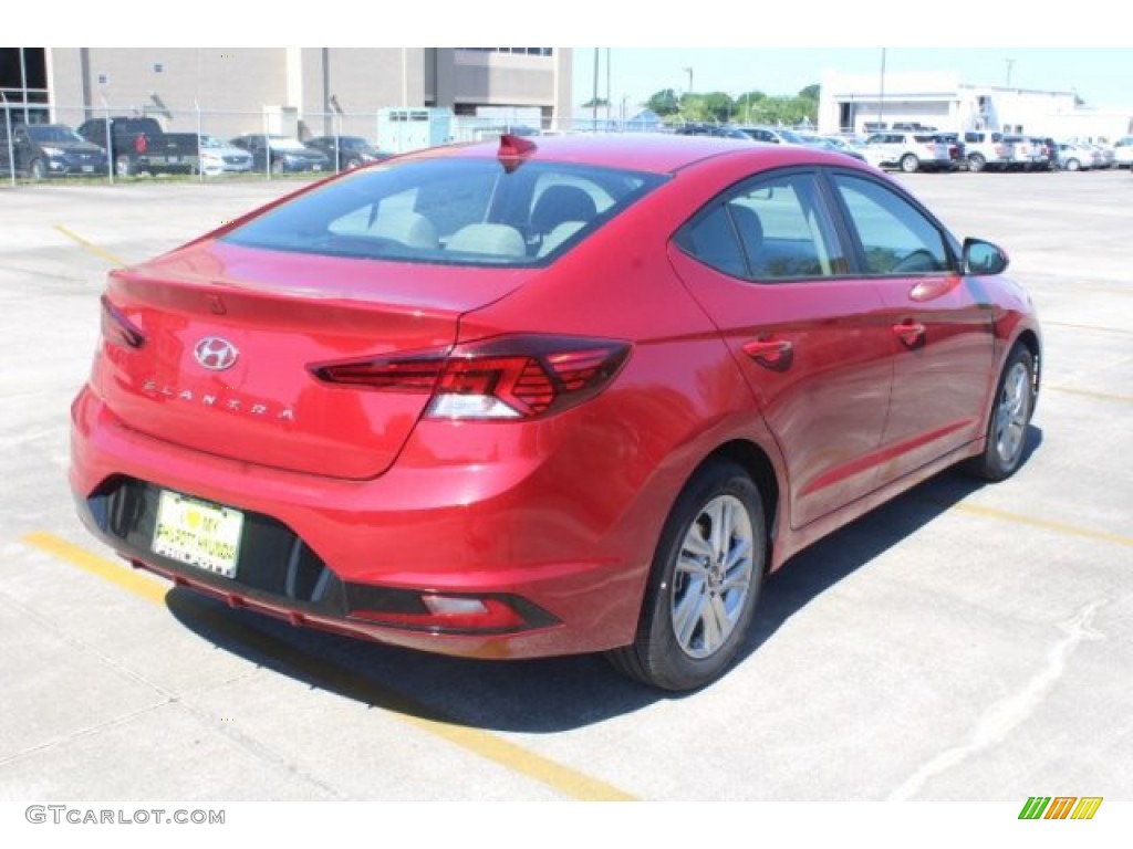 2019 Elantra SEL - Scarlet Red / Beige photo #8