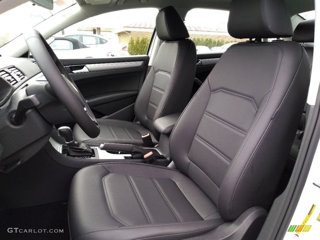 Titan Black Interior 2019 Volkswagen Passat Wolfsburg Photo #132796445