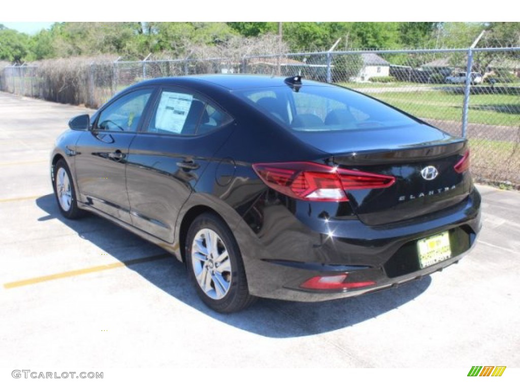 2019 Elantra Value Edition - Phantom Black / Black photo #6