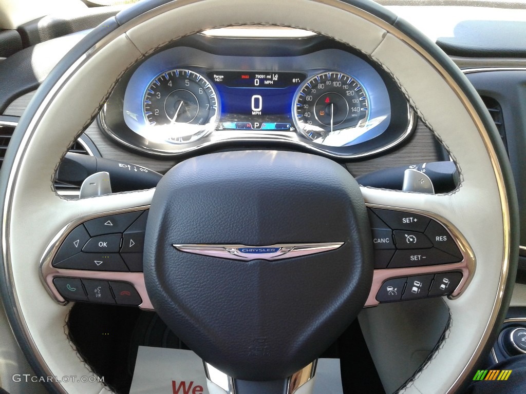 2015 200 C - Bright White / Black/Linen photo #11