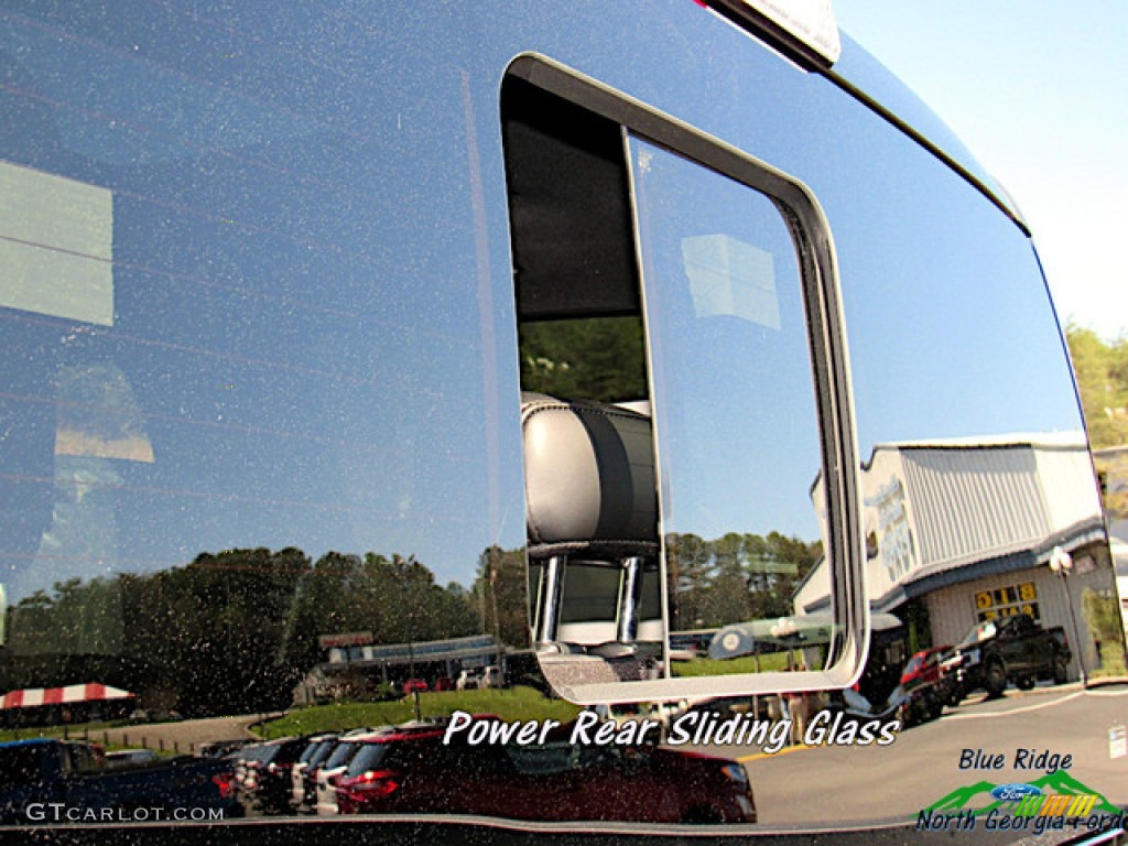 2019 F450 Super Duty Platinum Crew Cab 4x4 - Agate Black / Black photo #30