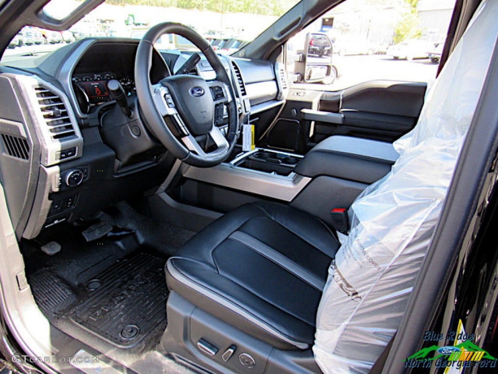 2019 F450 Super Duty Platinum Crew Cab 4x4 - Agate Black / Black photo #34