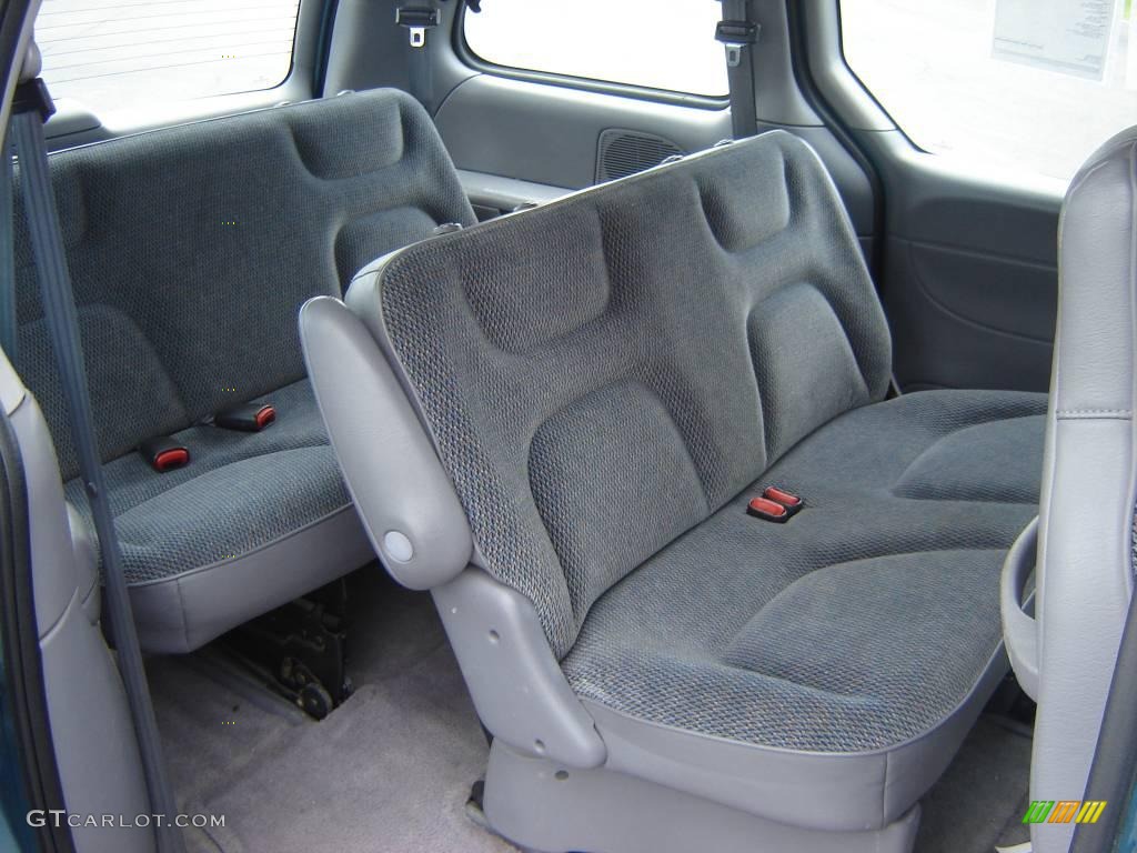 1996 Caravan  - Island Teal Metallic / Gray photo #11