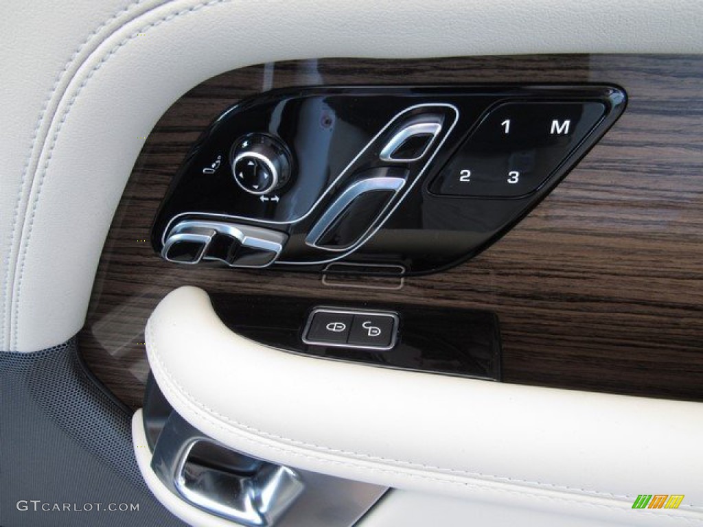 2019 Land Rover Range Rover HSE Controls Photo #132807641