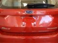 Hot Pepper Red - Focus Titanium Hatch Photo No. 6
