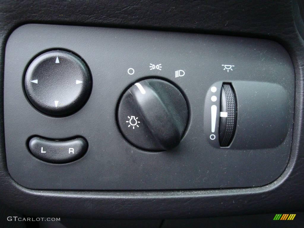2007 Town & Country Touring - Modern Blue Pearl / Dark Khaki/Light Graystone photo #14