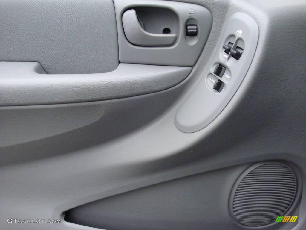 2007 Town & Country Touring - Magnesium Pearl / Medium Slate Gray photo #8