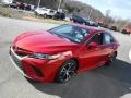 2019 Supersonic Red Toyota Camry SE  photo #6