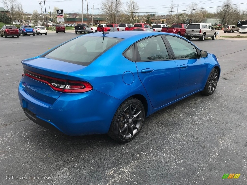 2016 Dart SE - Laser Blue Pearl / Black photo #6