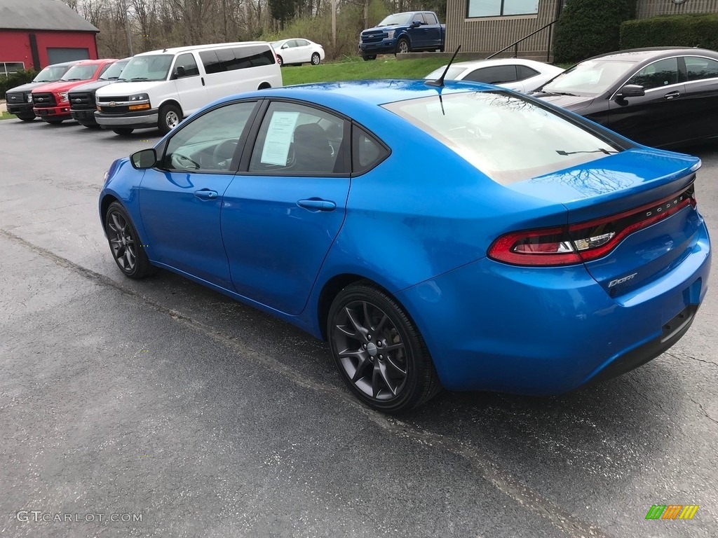 2016 Dart SE - Laser Blue Pearl / Black photo #8