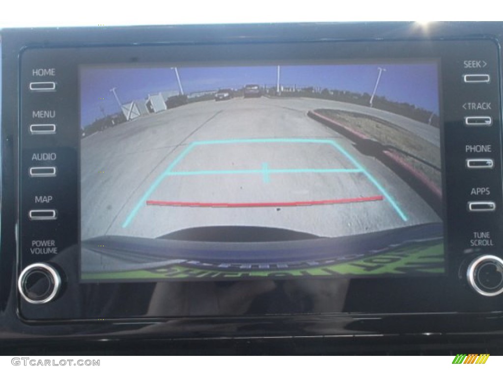 2020 Corolla LE - Classic Silver Metallic / Black photo #13