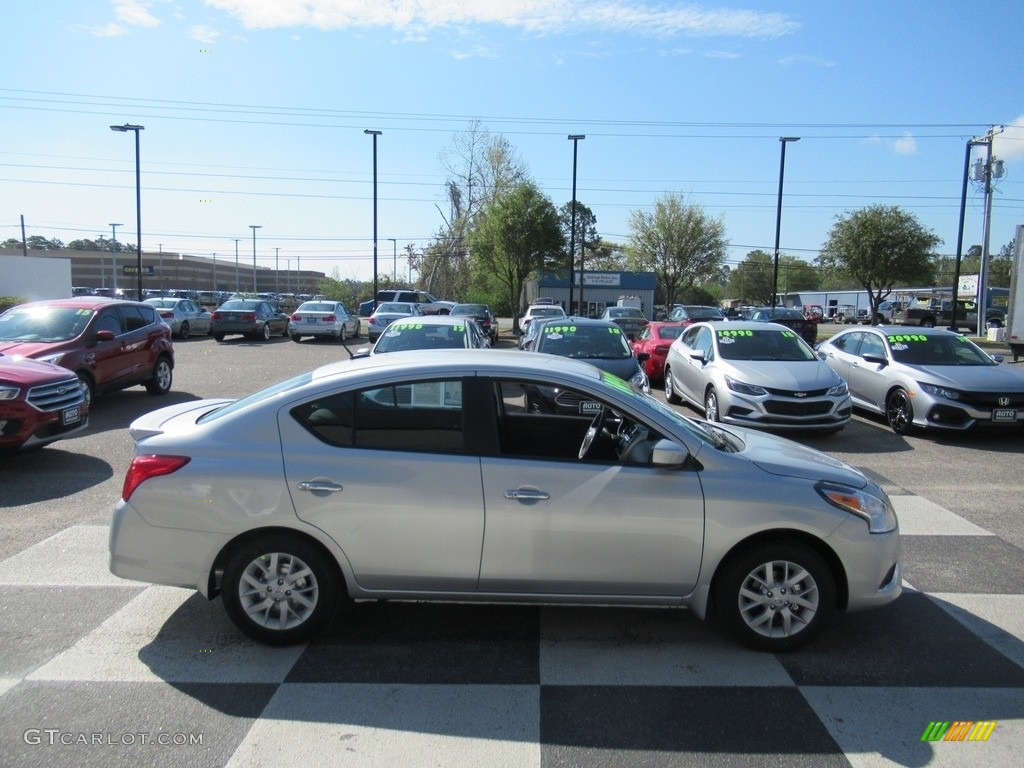 Brilliant Silver Metallic 2019 Nissan Versa SV Special Edition Exterior Photo #132815699