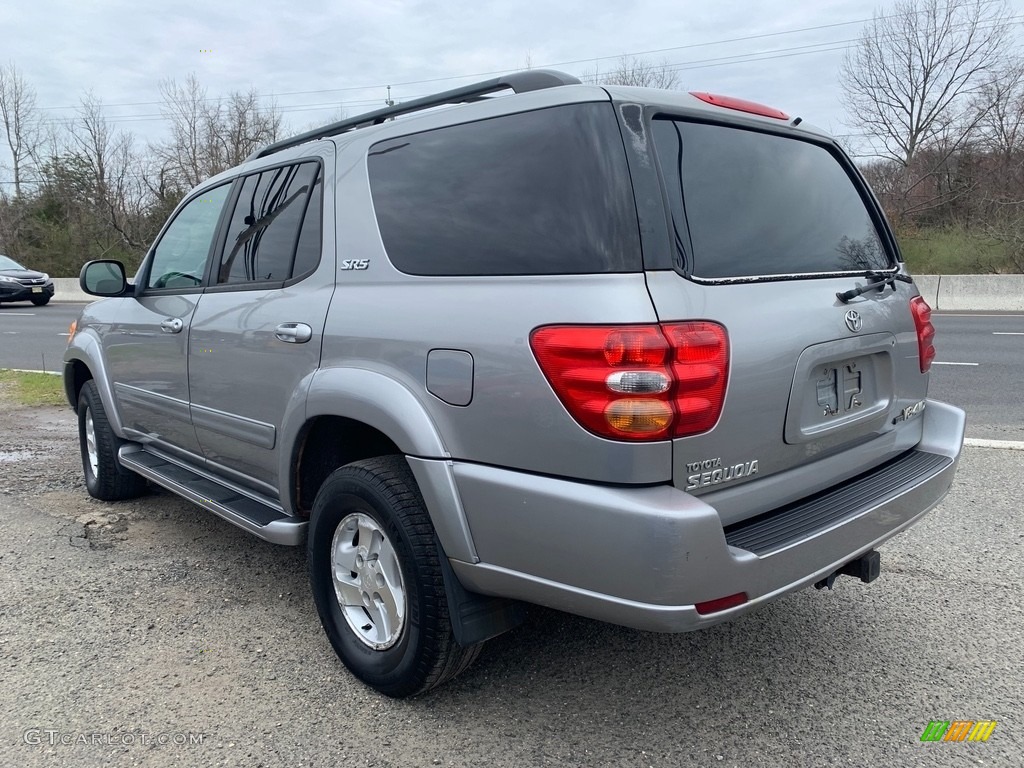 2004 Sequoia SR5 4x4 - Silver Sky Metallic / Oak photo #5