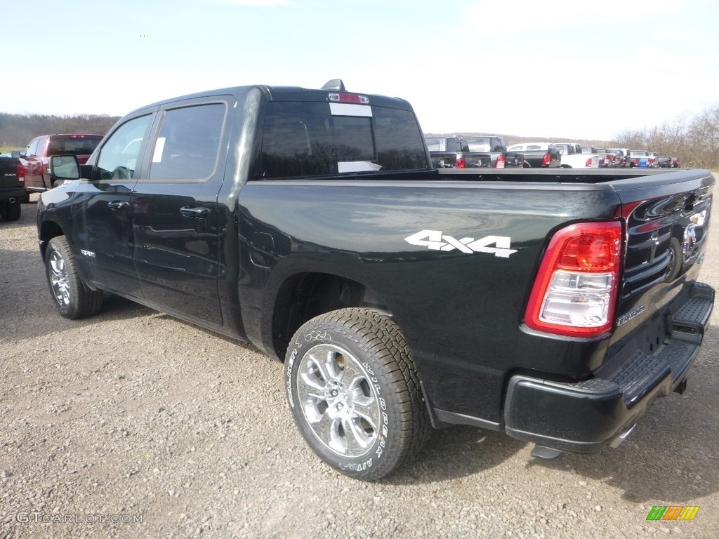 2019 1500 Big Horn Crew Cab 4x4 - Black Forest Green Pearl / Black/Light Mountain Brown photo #10