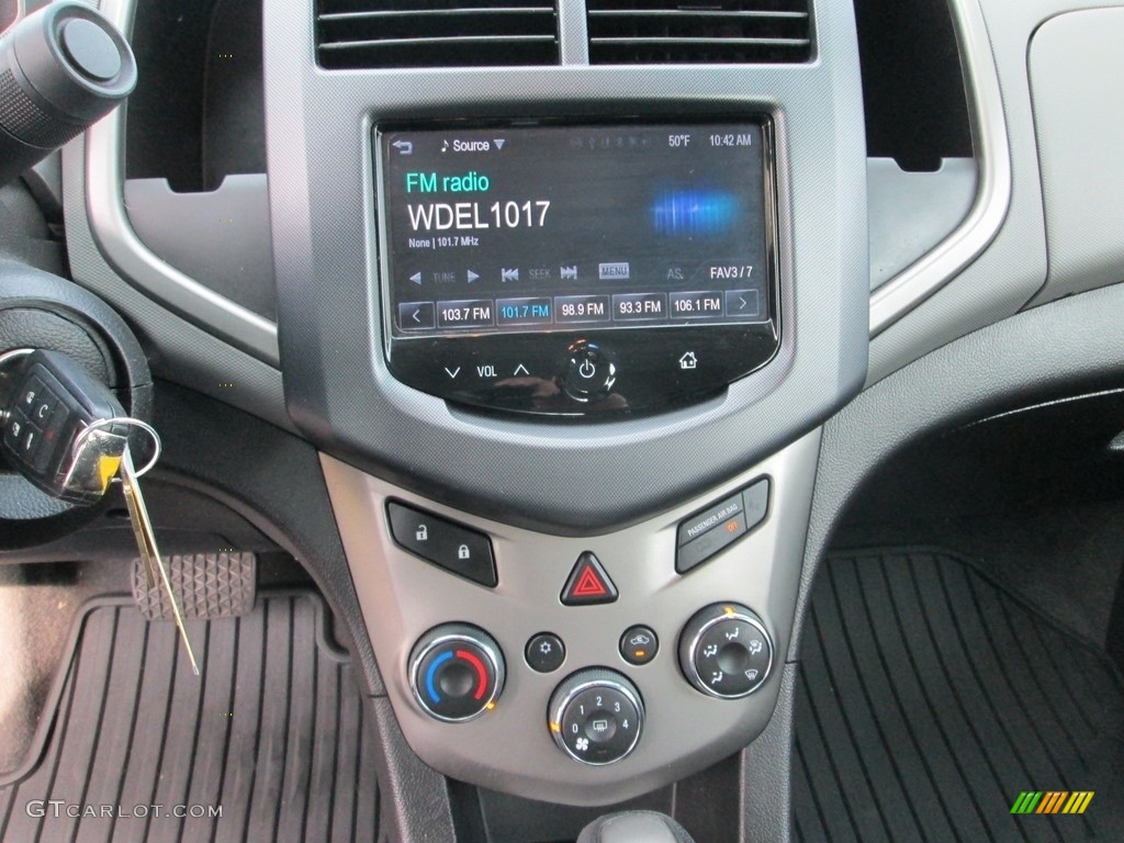 2013 Sonic LT Sedan - Cyber Gray Metallic / Jet Black/Dark Titanium photo #25