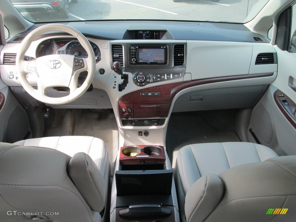 2014 Sienna XLE AWD - Predawn Gray Mica / Bisque photo #26