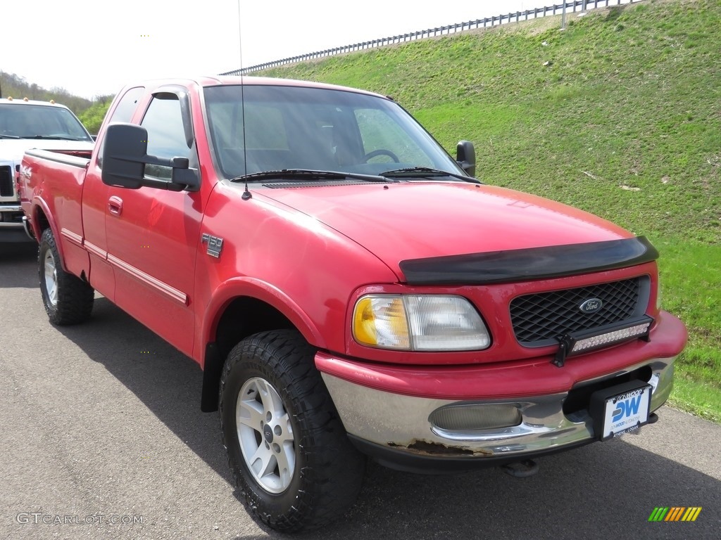 1998 F150 XLT SuperCab 4x4 - Bright Red / Medium Graphite photo #7
