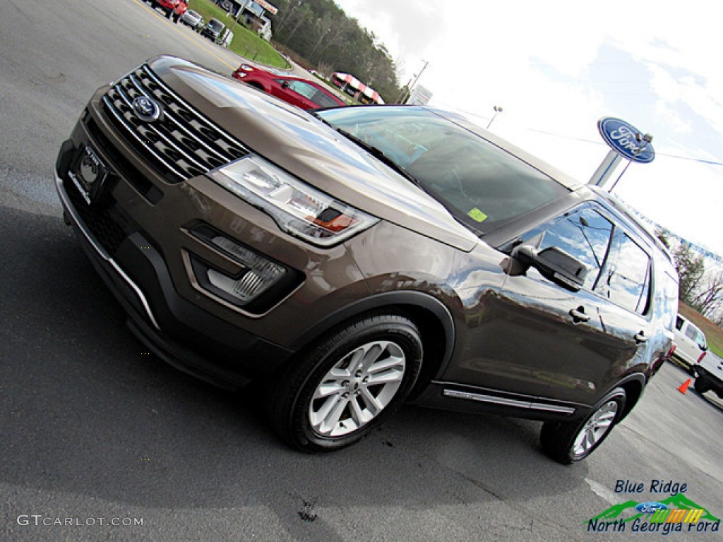 2016 Explorer XLT - Caribou Metallic / Ebony Black photo #33