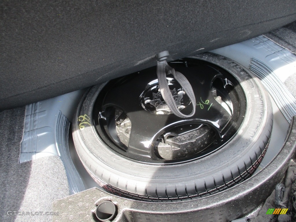 2013 XTS Platinum AWD - Sapphire Blue Metallic / Very Light Platinum/Dark Urban/Cocoa Opus Full Leather photo #15