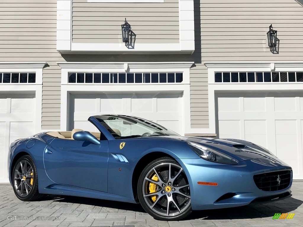 2013 Ferrari California 30 Exterior Photos