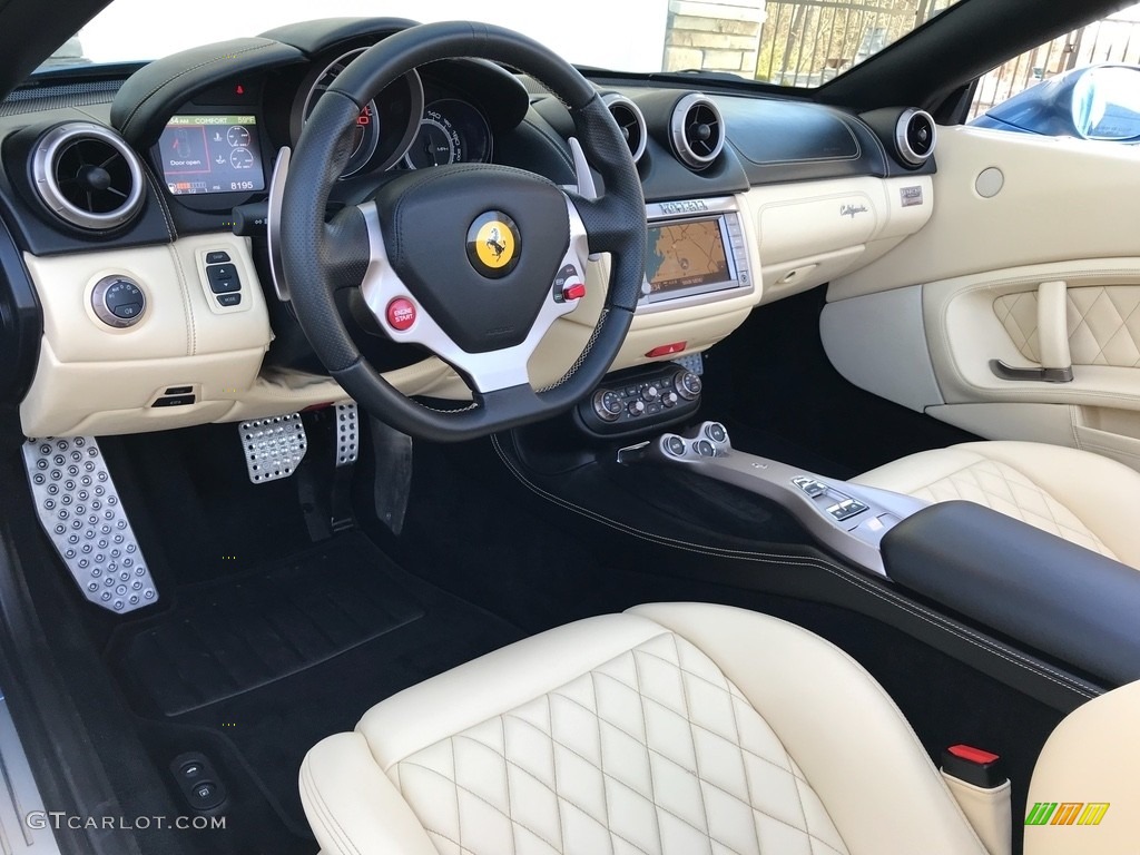 Crema Interior 2013 Ferrari California 30 Photo #132837341