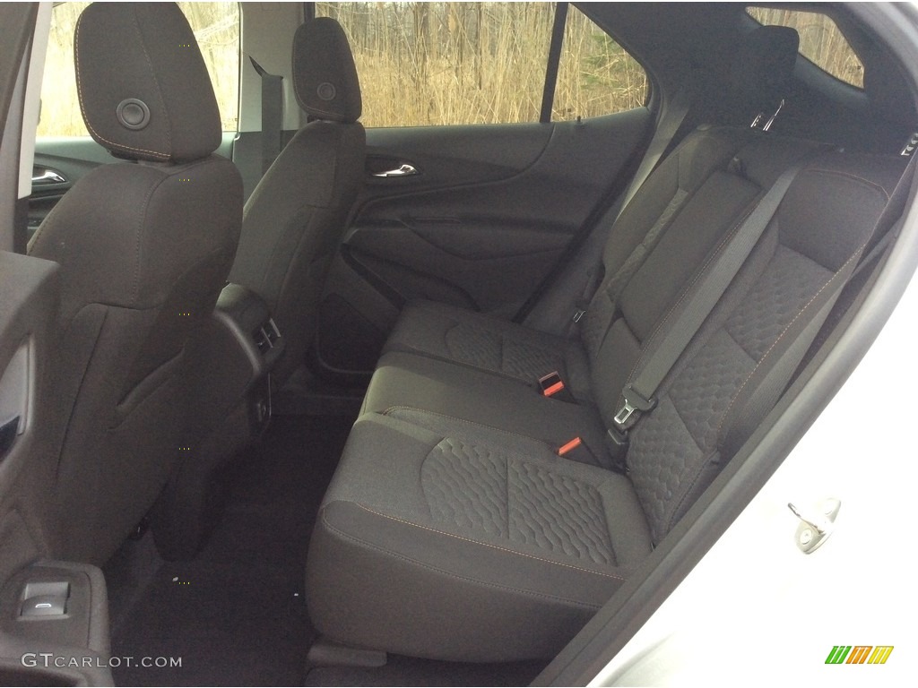 2019 Equinox LT - Silver Ice Metallic / Jet Black photo #21