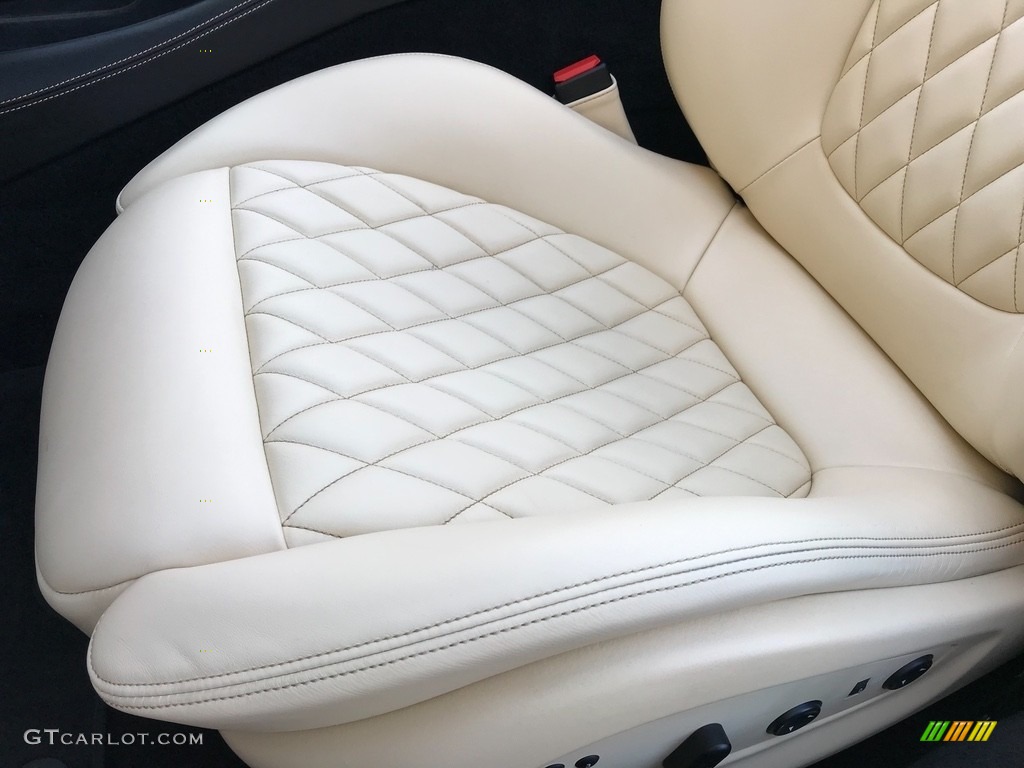 Crema Interior 2013 Ferrari California 30 Photo #132839037