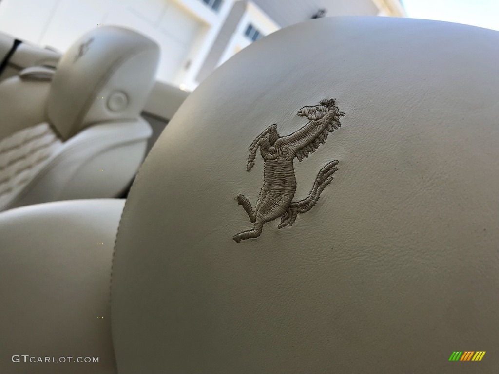 2013 Ferrari California 30 Marks and Logos Photo #132839241