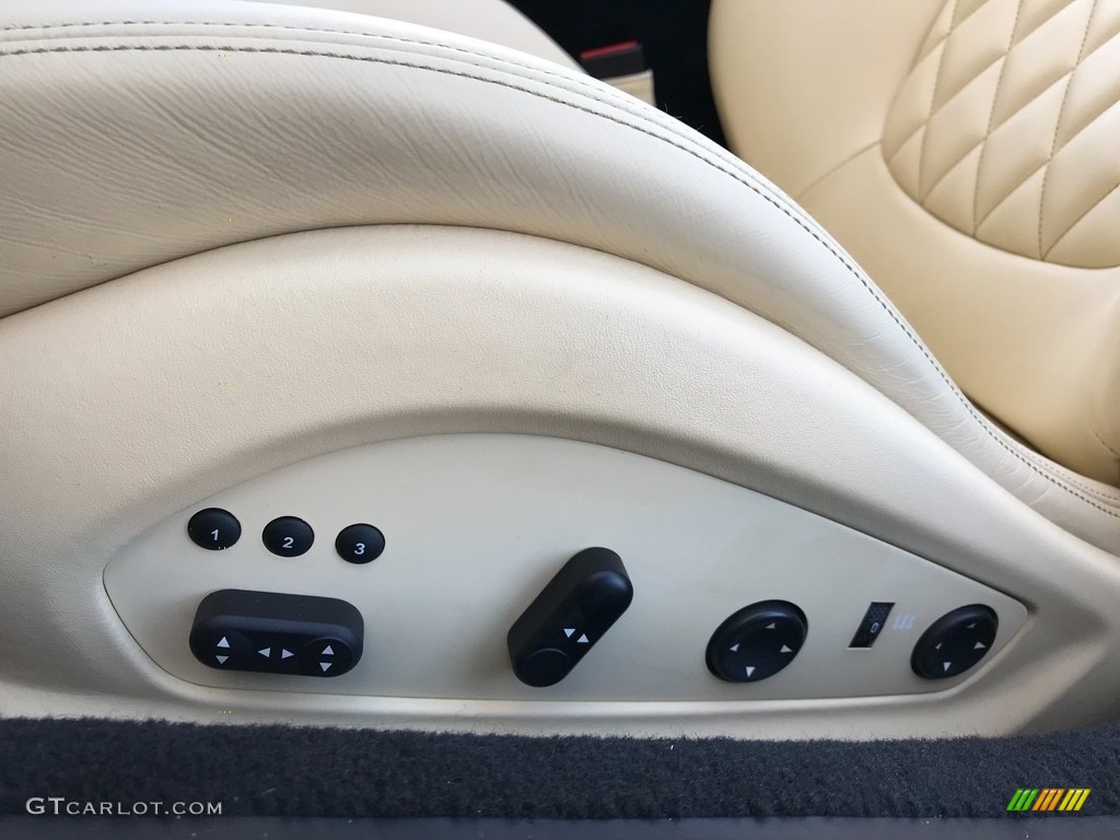 2013 Ferrari California 30 Controls Photo #132839295