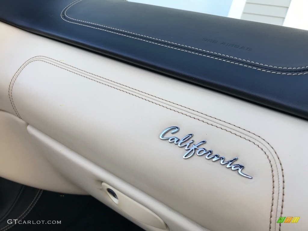 2013 Ferrari California 30 Marks and Logos Photo #132839418