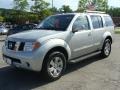 Silver Lightning Metallic - Pathfinder LE 4x4 Photo No. 1