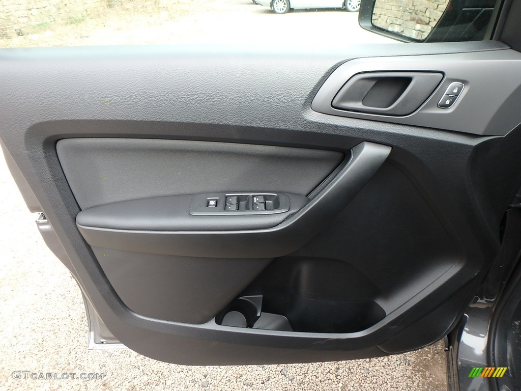 2019 Ford Ranger STX SuperCrew 4x4 Ebony Door Panel Photo #132851199