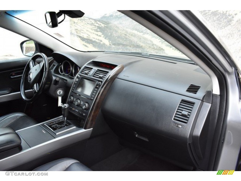 2010 CX-9 Grand Touring AWD - Liquid Silver Metallic / Black photo #17