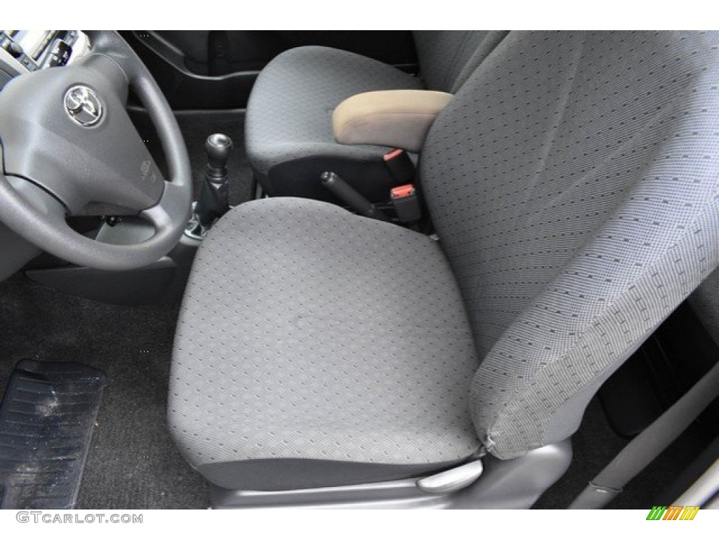 2011 Yaris 3 Door Liftback - Silver Streak Mica / Dark Charcoal photo #11